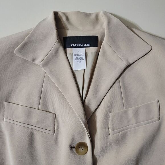 Talbots Women's Creme Silk Fitted Lined Blazer - Picture 7 of 14